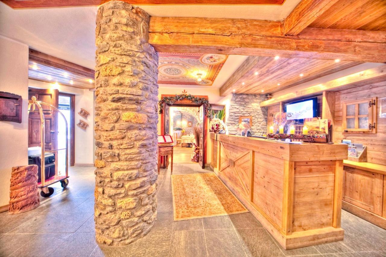 Le Miramonti Hotel Restaurant & Wellness La Thuile Exterior foto